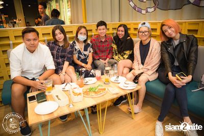 ปาร์ตี้คืนวันจันทร์ ที่ร้าน แฮปปี้ ฟิช เมกะบางนา — photo 44
