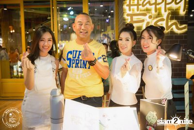 ปาร์ตี้คืนวันจันทร์ ที่ร้าน แฮปปี้ ฟิช เมกะบางนา — photo 61
