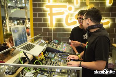 ปาร์ตี้คืนวันจันทร์ ที่ร้าน แฮปปี้ ฟิช เมกะบางนา — photo 75