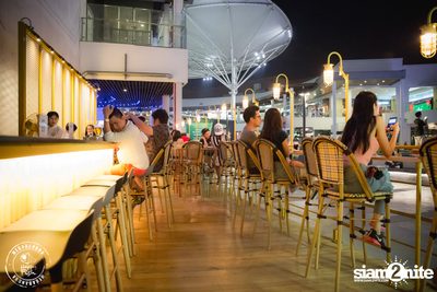 ปาร์ตี้คืนวันจันทร์ ที่ร้าน แฮปปี้ ฟิช เมกะบางนา — photo 79
