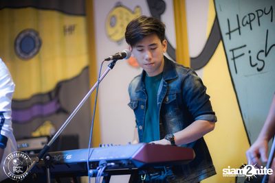 ปาร์ตี้คืนวันจันทร์ ที่ร้าน แฮปปี้ ฟิช เมกะบางนา — photo 88