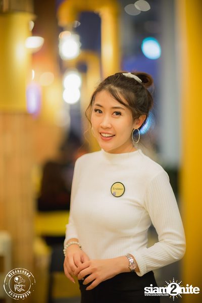 ปาร์ตี้คืนวันจันทร์ ที่ร้าน แฮปปี้ ฟิช เมกะบางนา — photo 93