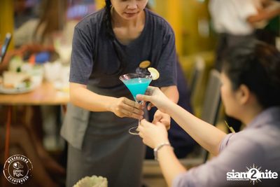 ปาร์ตี้คืนวันจันทร์ ที่ร้าน แฮปปี้ ฟิช เมกะบางนา — photo 100