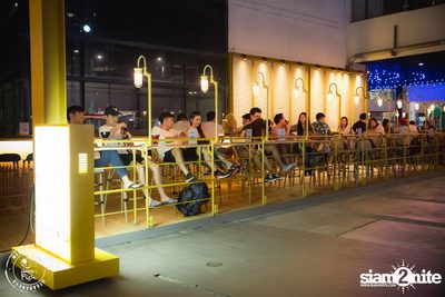 ปาร์ตี้คืนวันจันทร์ ที่ร้าน แฮปปี้ ฟิช เมกะบางนา — photo 110