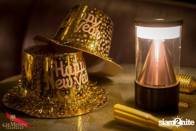 Gold & Glam New Year's Eve at VOGUE Lounge Bangkok — photo 6