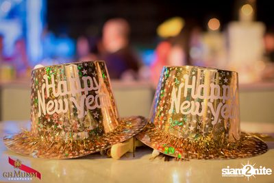 Gold & Glam New Year's Eve at VOGUE Lounge Bangkok — photo 11