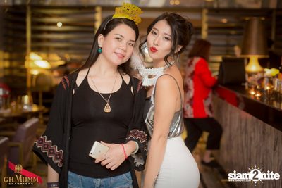Gold & Glam New Year's Eve at VOGUE Lounge Bangkok — photo 15