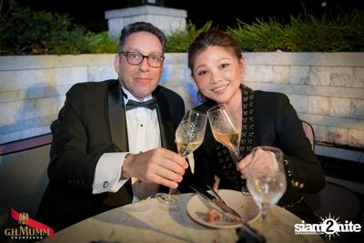 Gold & Glam New Year's Eve at VOGUE Lounge Bangkok — photo 88