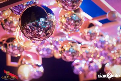 Gold & Glam New Year's Eve at VOGUE Lounge Bangkok — photo 94