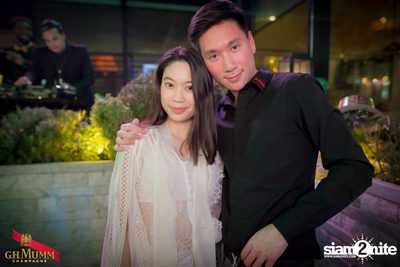 Gold & Glam New Year's Eve at VOGUE Lounge Bangkok — photo 97