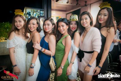 Gold & Glam New Year's Eve at VOGUE Lounge Bangkok — photo 98