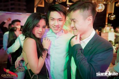 Gold & Glam New Year's Eve at VOGUE Lounge Bangkok — photo 160