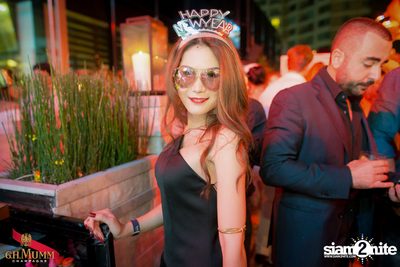 Gold & Glam New Year's Eve at VOGUE Lounge Bangkok — photo 168