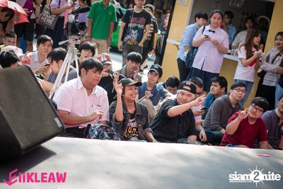 Mini concert BNK48 at Centerpoint of Siam Square — photo 9