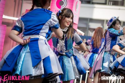 Mini concert BNK48 at Centerpoint of Siam Square — photo 51