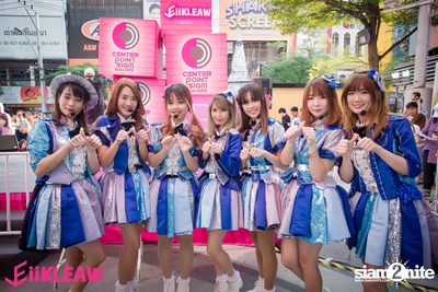 Mini concert BNK48 at Centerpoint of Siam Square — photo 68
