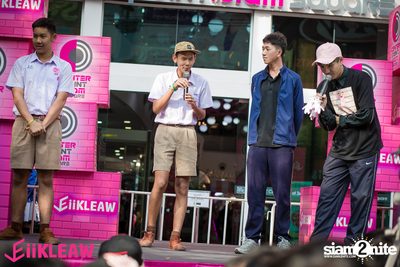 Mini concert BNK48 at Centerpoint of Siam Square — photo 74