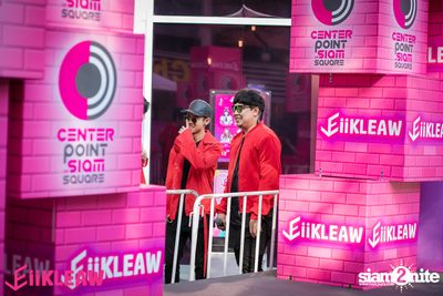 Mini concert BNK48 at Centerpoint of Siam Square — photo 77