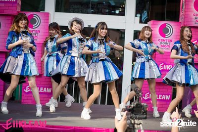 Mini concert BNK48 at Centerpoint of Siam Square — photo 148