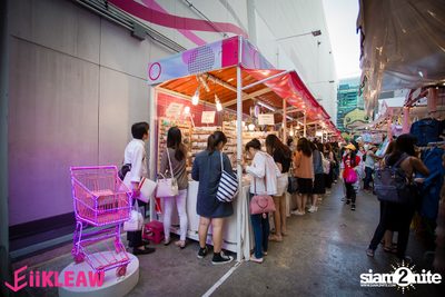 Mini concert BNK48 at Centerpoint of Siam Square — photo 169