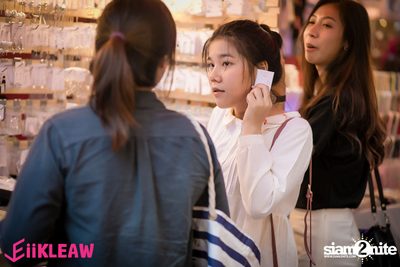 Mini concert BNK48 at Centerpoint of Siam Square — photo 172