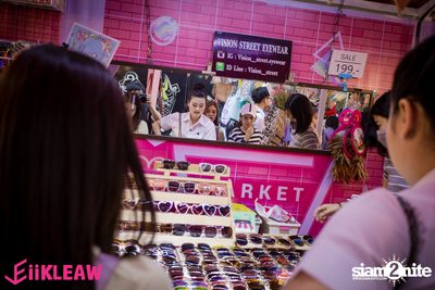Mini concert BNK48 at Centerpoint of Siam Square — photo 176