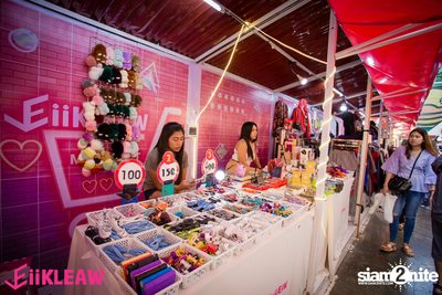 Mini concert BNK48 at Centerpoint of Siam Square — photo 183