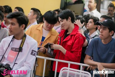 Mini concert BNK48 at Centerpoint of Siam Square — photo 234