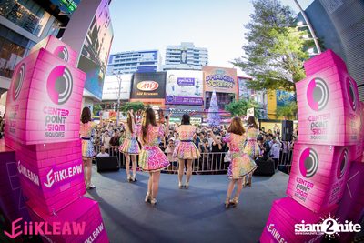 Mini concert BNK48 at Centerpoint of Siam Square — photo 249