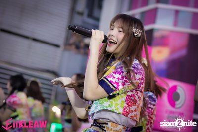 Mini concert BNK48 at Centerpoint of Siam Square — photo 256