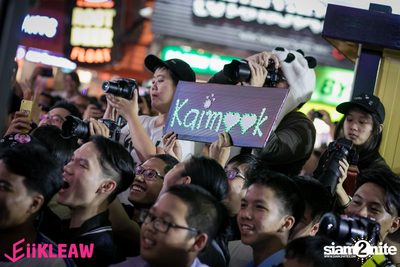 Mini concert BNK48 at Centerpoint of Siam Square — photo 324