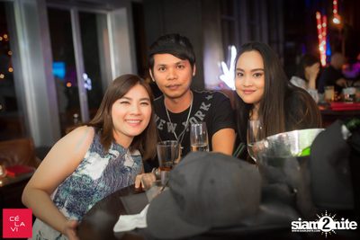 Supersonic Saturdays กับ Ome & Knatz ที่ เซ ลา วี — photo 17