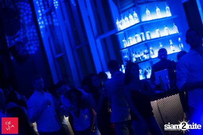 Supersonic Saturdays กับ Ome & Knatz ที่ เซ ลา วี — photo 37