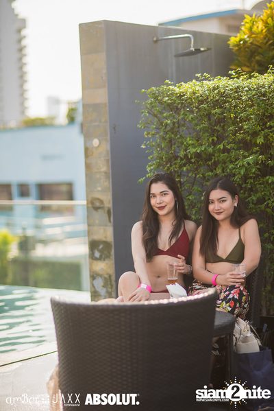 งาน Sassy Sunday Ambar Pool Party — photo 6