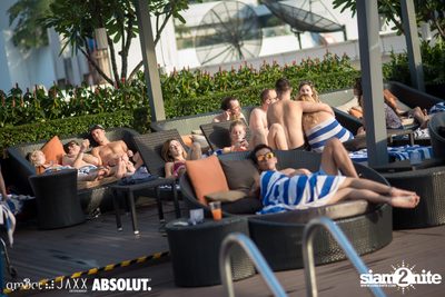 งาน Sassy Sunday Ambar Pool Party — photo 34