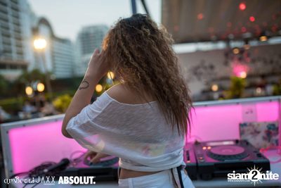 งาน Sassy Sunday Ambar Pool Party — photo 52