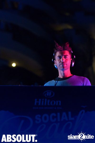 Social Beach Club ที่ ฮิลตัน หัวหิน รีสอร์ท แอนด์ สปา — photo 31