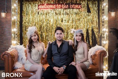 BRONX Grand Opening Party กับ Peck Palitchoke — photo 2