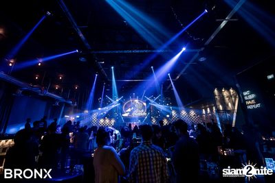 BRONX Grand Opening Party กับ Peck Palitchoke — photo 21
