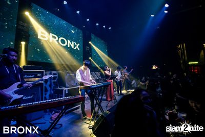 BRONX Grand Opening Party กับ Peck Palitchoke — photo 56