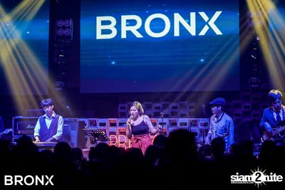BRONX Grand Opening Party กับ Peck Palitchoke — photo 69
