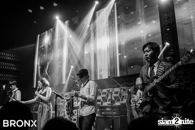 BRONX Grand Opening Party กับ Peck Palitchoke — photo 70