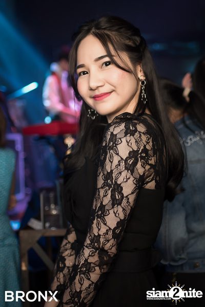 BRONX Grand Opening Party กับ Peck Palitchoke — photo 73