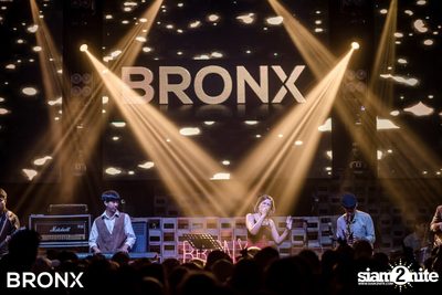 BRONX Grand Opening Party กับ Peck Palitchoke — photo 89