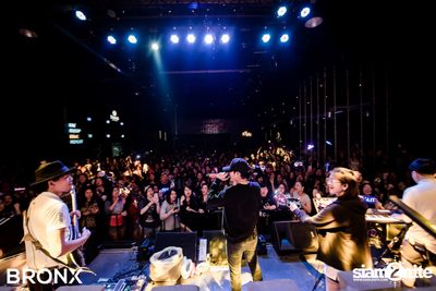 BRONX Grand Opening Party กับ Peck Palitchoke — photo 136