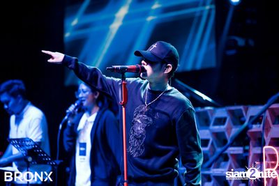 BRONX Grand Opening Party กับ Peck Palitchoke — photo 163