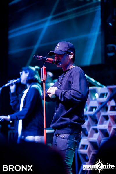 BRONX Grand Opening Party กับ Peck Palitchoke — photo 164