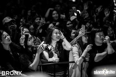 BRONX Grand Opening Party กับ Peck Palitchoke — photo 170
