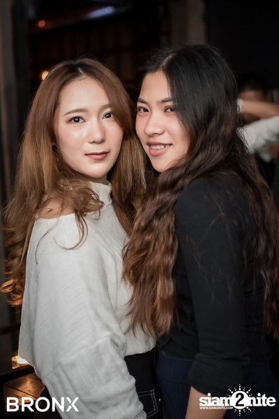 BRONX Grand Opening Party กับ Peck Palitchoke — photo 186