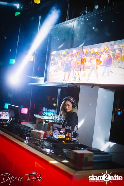 Dope As Funk 90's Throwback at Vanilla Sky Rooftop Bar — photo 8